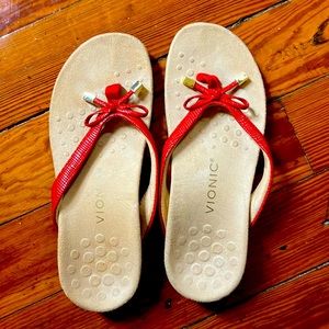 Vionic Bella Toe Post Sandal size 7.5